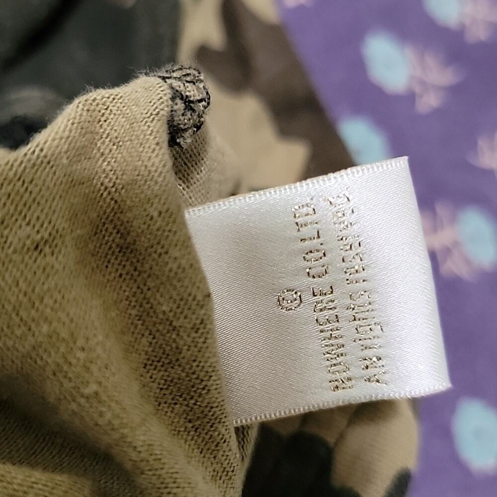 A Bathing Ape Graphic Tee - Picture 4 of 9